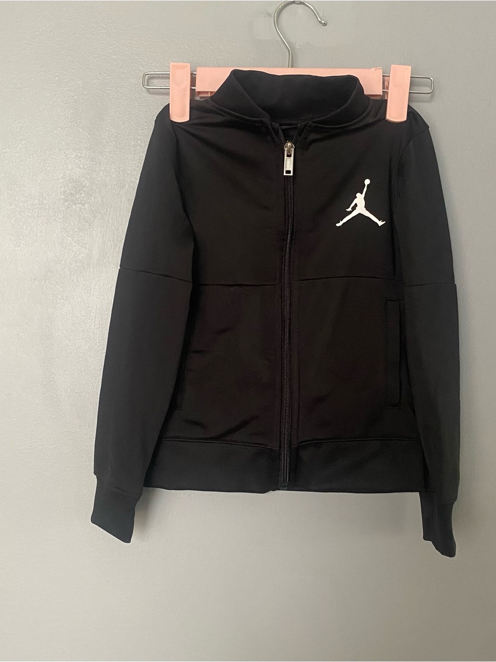 Jordan Black Jacket with White Jumpman Logo Kids 3-4 years
